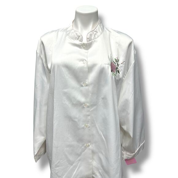 Kay Anna Pajama Set Brushed Back Satin White Embroidered Floral Cottage 3X New - Picture 4 of 16